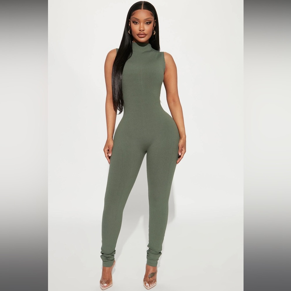 Amber Snatched Jumpsuit - Olive 2